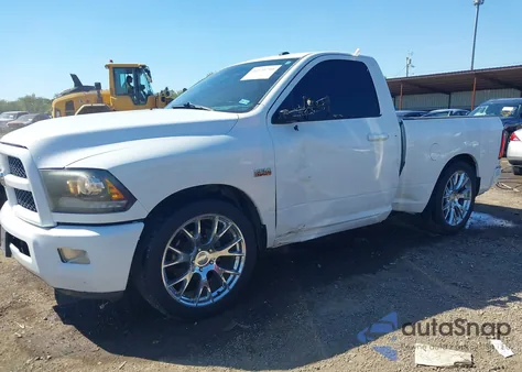 2014 Ram 1500 Express из США, поврежденный, VIN 3C6JR6ATXEG331605